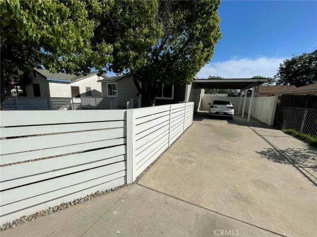 121 Moneta Avenue, Bakersfield, CA 93308