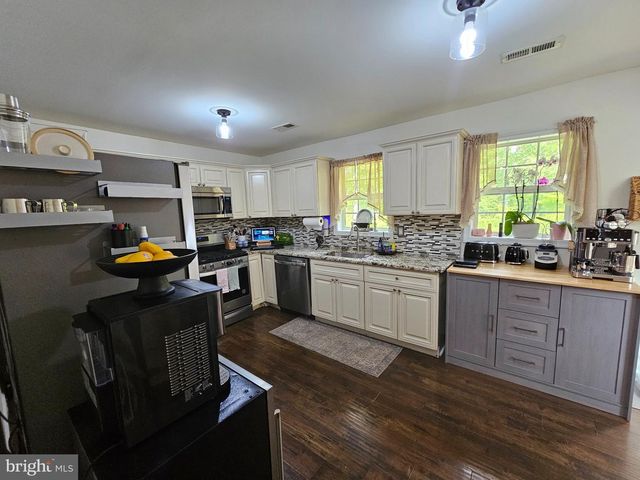 501 JUNCTION RD, Browns Mills, NJ 08015