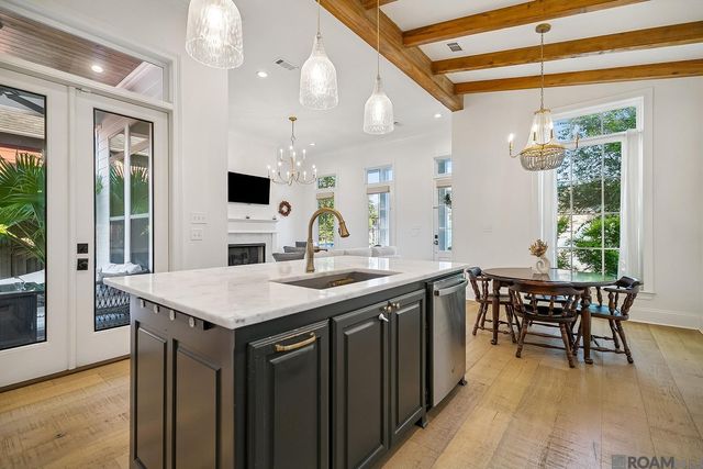 13330 La Petite Ln, Baton Rouge, LA 70818