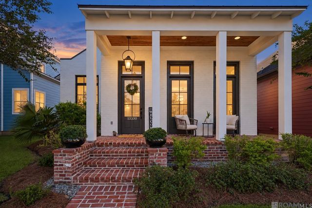 13330 La Petite Ln, Baton Rouge, LA 70818