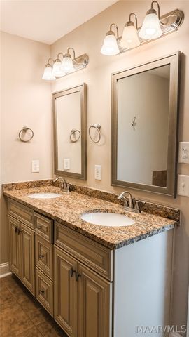 38 BOYKIN LAKES Loop, Pike Road, AL 36064