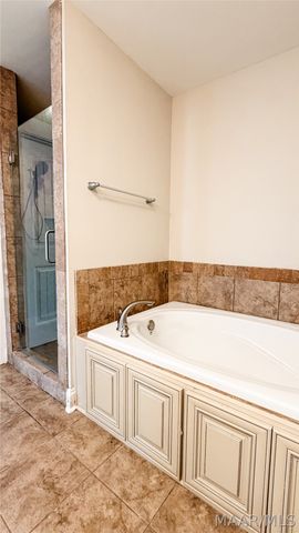 38 BOYKIN LAKES Loop, Pike Road, AL 36064