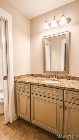 38 BOYKIN LAKES Loop, Pike Road, AL 36064