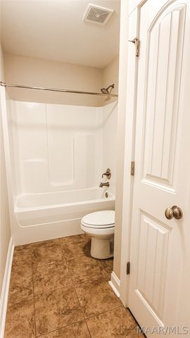 38 BOYKIN LAKES Loop, Pike Road, AL 36064