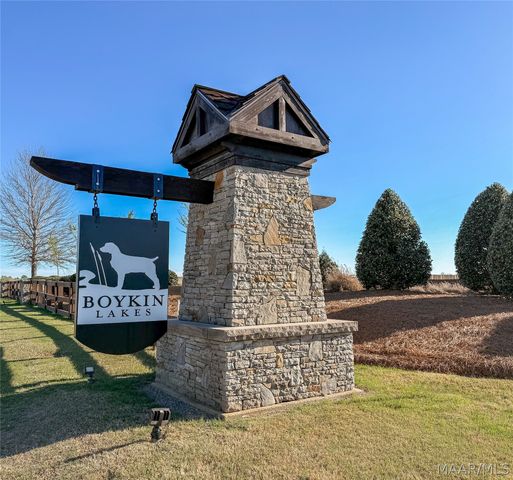 38 BOYKIN LAKES Loop, Pike Road, AL 36064