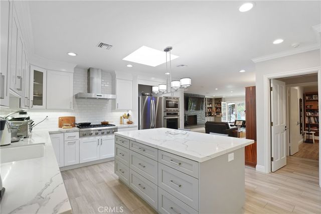 4434 Nogales Drive, Tarzana, CA 91356