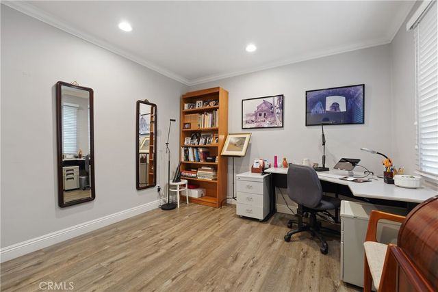 4434 Nogales Drive, Tarzana, CA 91356