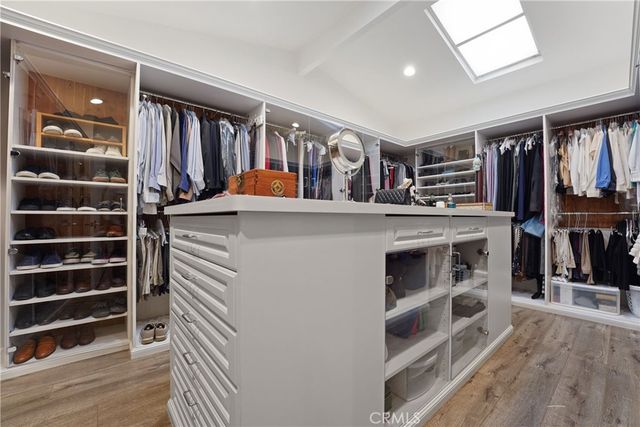 4434 Nogales Drive, Tarzana, CA 91356