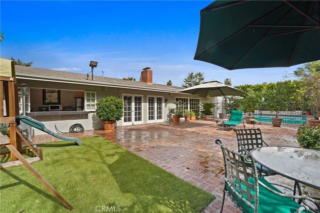 4434 Nogales Drive, Tarzana, CA 91356