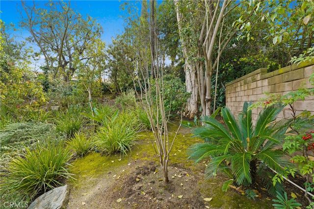 4434 Nogales Drive, Tarzana, CA 91356
