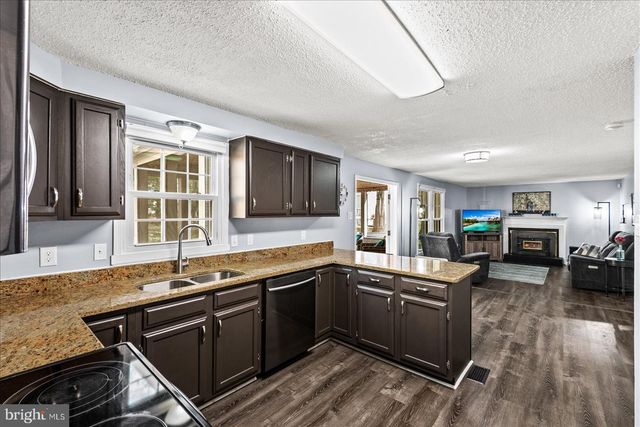 218 VICTORIA DR, Ruther Glen, VA 22546