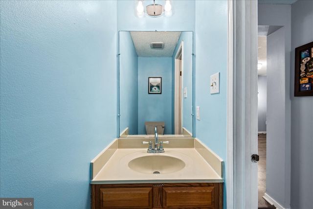 218 VICTORIA DR, Ruther Glen, VA 22546