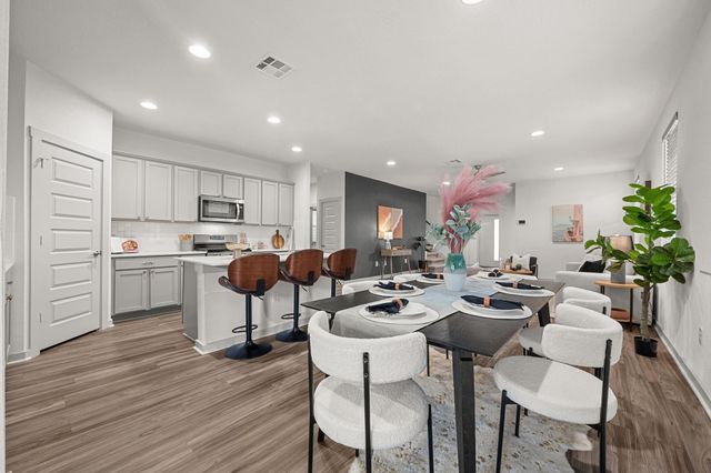 7809 Linnie LN, Austin, TX 78724