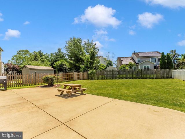106 BEDROCK DR, Walkersville, MD 21793