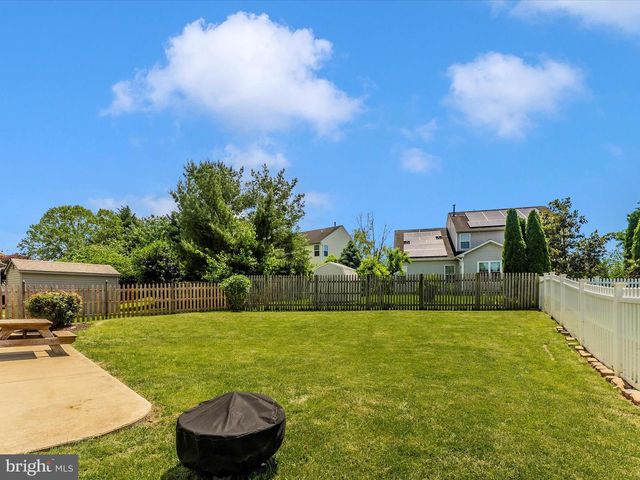 106 BEDROCK DR, Walkersville, MD 21793