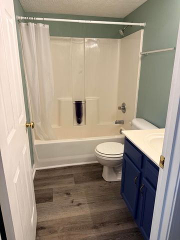 1100 Horsemans Lane 42, Lexington, KY 40504