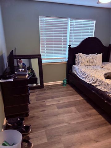 1100 Horsemans Lane 42, Lexington, KY 40504