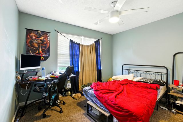 1100 Horsemans Lane 42, Lexington, KY 40504