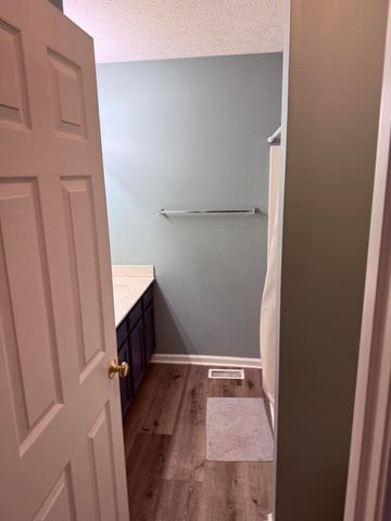 1100 Horsemans Lane 42, Lexington, KY 40504