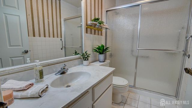 14 John Adams Court A, Monroe, NJ 08831