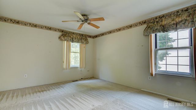 14 John Adams Court A, Monroe, NJ 08831
