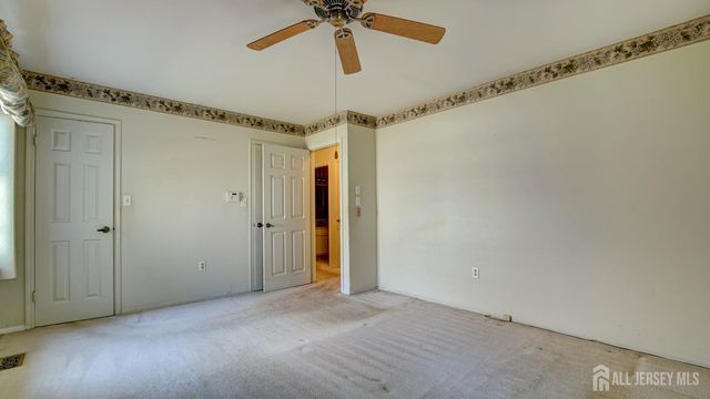 14 John Adams Court A, Monroe, NJ 08831