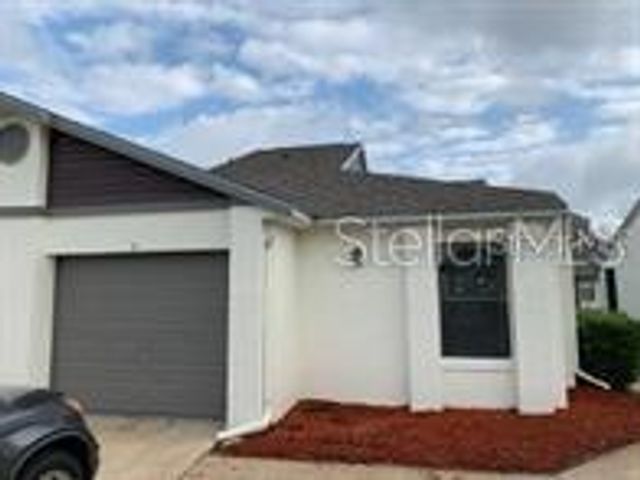 31 LAKEPOINTE CIRCLE, Kissimmee, FL 34743