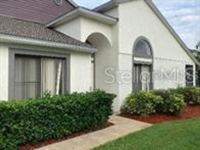 31 LAKEPOINTE CIRCLE, Kissimmee, FL 34743