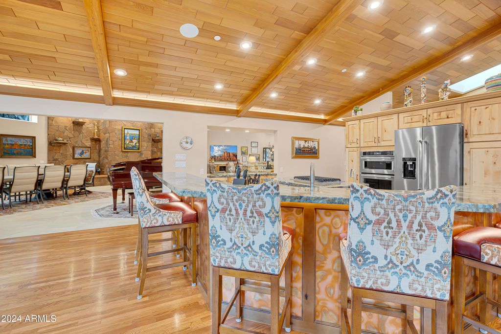 Image 16 of property listing at 25 CIBOLA Drive, Sedona, AZ 86336