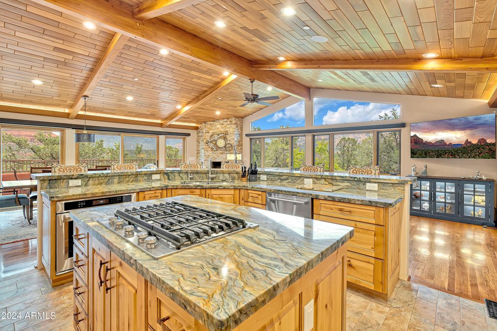 Image 2 of property listing at 25 CIBOLA Drive, Sedona, AZ 86336