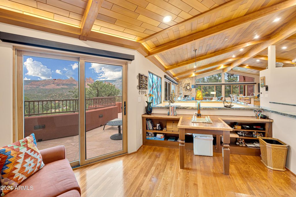 Image 31 of property listing at 25 CIBOLA Drive, Sedona, AZ 86336