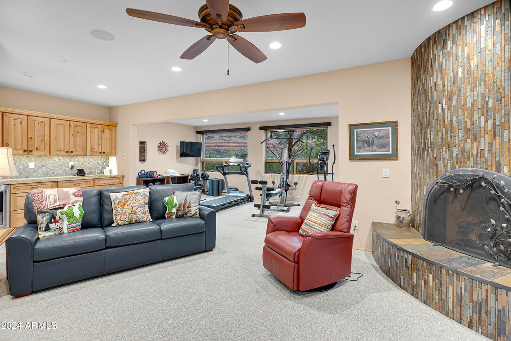 Image 36 of property listing at 25 CIBOLA Drive, Sedona, AZ 86336