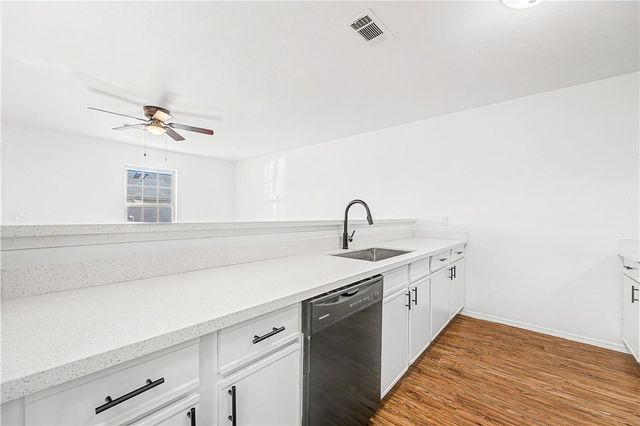 3306 SW Victoria Place 2, Bentonville, AR 72712