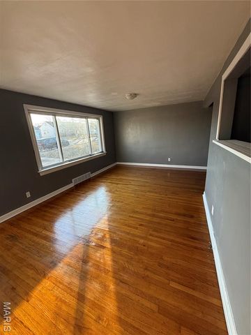 835 Fontaine Place, St Louis, MO 63137