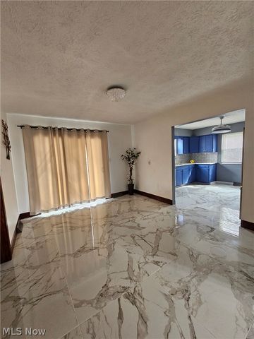 33158 Lakeshore Boulevard, Eastlake, OH 44095