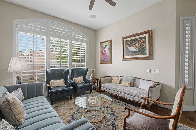 8624 Desert Bird Drive, Las Vegas, NV 89145