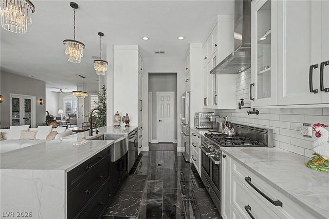 8624 Desert Bird Drive, Las Vegas, NV 89145