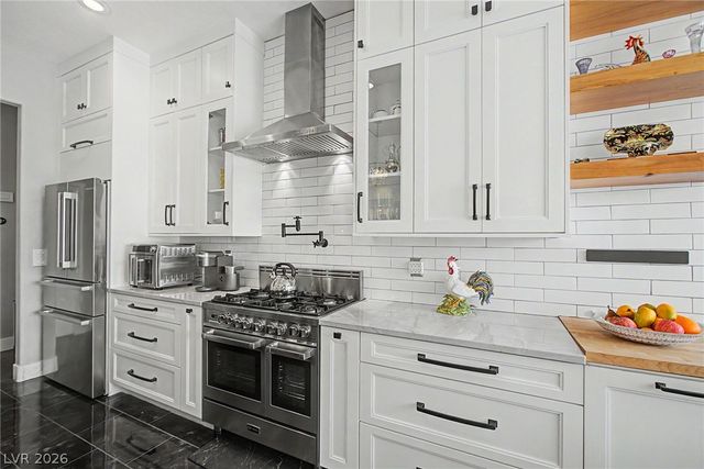 8624 Desert Bird Drive, Las Vegas, NV 89145