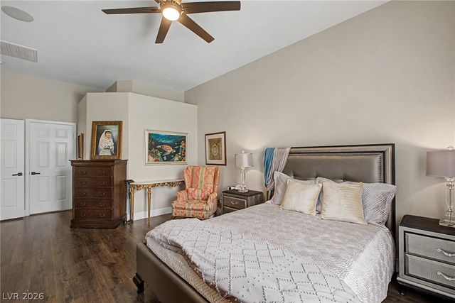 8624 Desert Bird Drive, Las Vegas, NV 89145