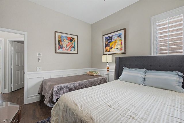 8624 Desert Bird Drive, Las Vegas, NV 89145