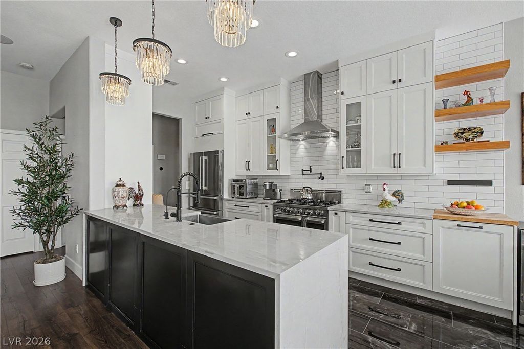 8624 Desert Bird Drive, Las Vegas, NV 89145