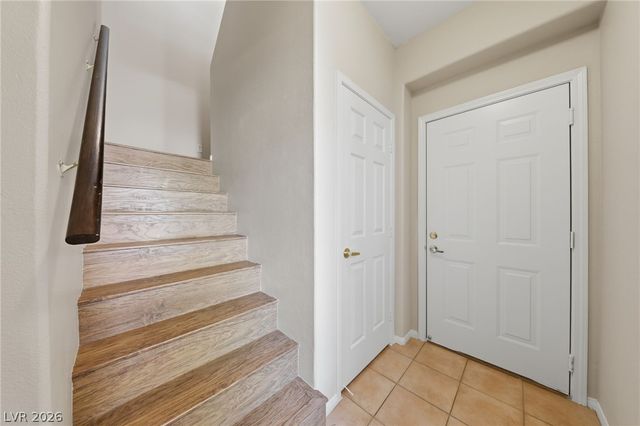 104 Lemon Glaze Street 204, Las Vegas, NV 89145