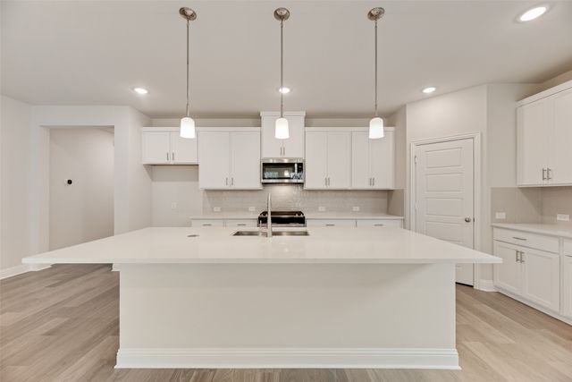 1025 Canoe Way, Crowley, TX 76036