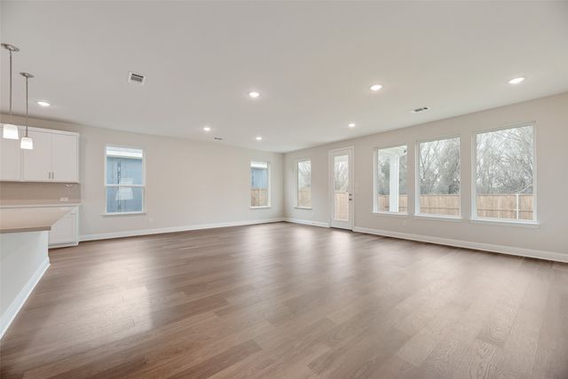 1025 Canoe Way, Crowley, TX 76036