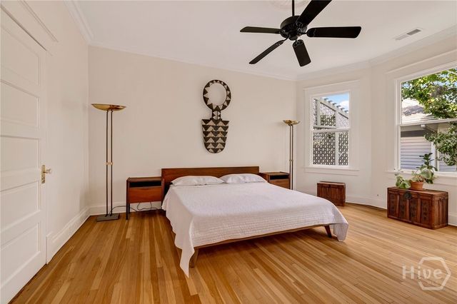 107 E 35th Street, Savannah, GA 31401