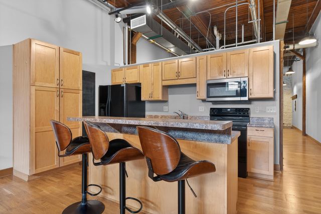 585 S Upper Street 121, Lexington, KY 40508