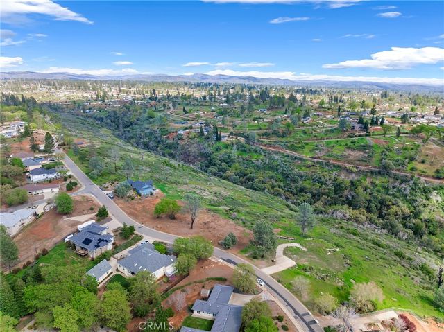 5803 Acorn Ridge Drive, Paradise, CA 95969