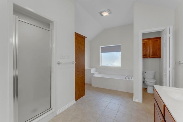 107 N Oak Vista DR, Burnet, TX 78611