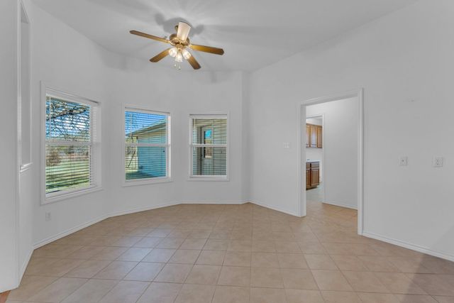 107 N Oak Vista DR, Burnet, TX 78611