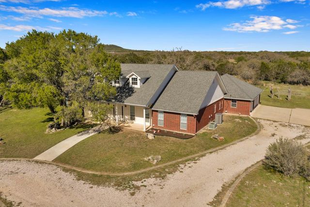 107 N Oak Vista DR, Burnet, TX 78611